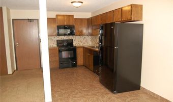 7600 157th St W 105, Apple Valley, MN 55124