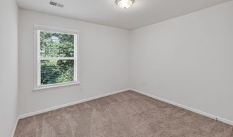 648 Millsgate Cir, Boiling Springs, SC 29316