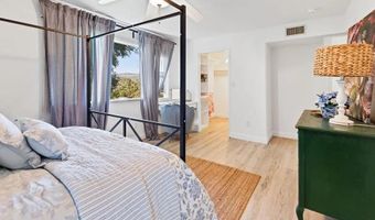 720 Sky Mountain Ln, Alpine, CA 91901