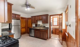 9 Spruce St, Belmont, MA 02478