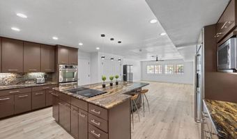 1695 Montessouri St, Las Vegas, NV 89117