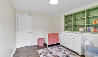 12485 N Lawn Ct, Alden, NY 14004