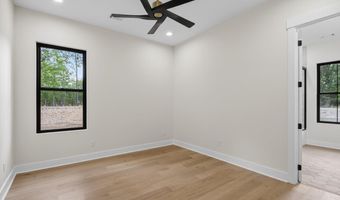 1054 Sungate Dr, Alexander, AR 72002
