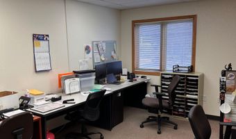 4024 LARAMIE St, Cheyenne, WY 82009