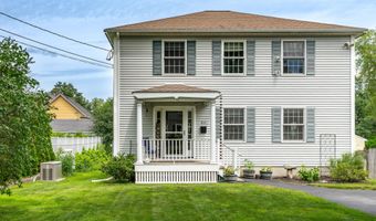 211 Oak St, Bath, ME 04530
