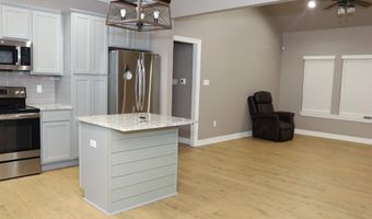 901 Lee St, Benton, LA 71006