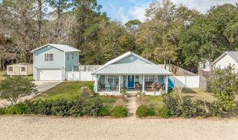 148 20th Ave, Apalachicola, FL 32320
