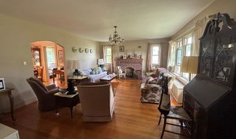 276 Blue Jay Dr, Beaver, WV 25813