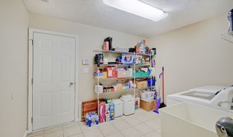 1136 Beal Ct, Indianapolis, IN 46217