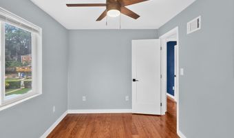 2218 FARRINGTON Ave, Alexandria, VA 22303