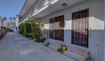 2615 Chariton St, Los Angeles, CA 90034