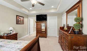 105 Oak Ridge Dr, Archdale, NC 27263