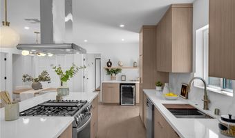 3682 Buckingham Rd, Los Angeles, CA 90016
