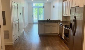 30 Veterans Memorial Pkwy 204, East Providence, RI 02914