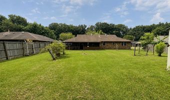 10658 Carmel Dr, Baton Rouge, LA 70818
