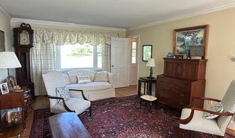 11 Tozier St, Belfast, ME 04915