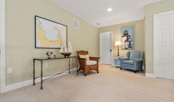 34 Turnberry Rd 34, Bourne, MA 02532