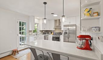 4534 LA SALLE Ave, Alexandria, VA 22304