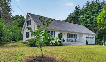 6 Hawthorne Cir, Andover, MA 01810