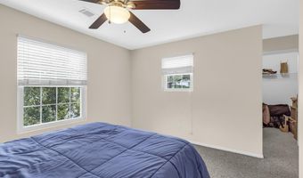 1813 Waters Edge Dr, Toms River, NJ 08753