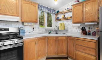 1894 La Brant Rd, Bigfork, MT 59911