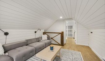 386 SPRUCE St, Alpine, WY 83128