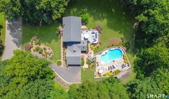 75 Hearthstone Dr, Cheshire, CT 06410