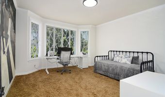 29302 Laro Dr, Agoura Hills, CA 91301