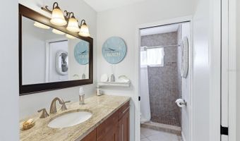 517 KUMQUAT Dr, Anna Maria, FL 34216
