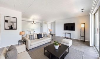 2600 INDIAN Dr 2B, Alexandria, VA 22303