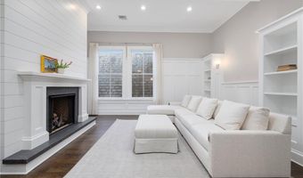 50 School St 5, Newport, RI 02840