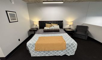 824 W 8th St, Appleton, WI 54914