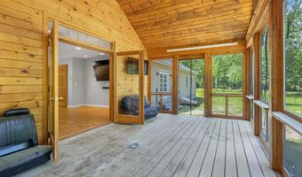 314 Wentworth Rd, Brookfield, NH 03872