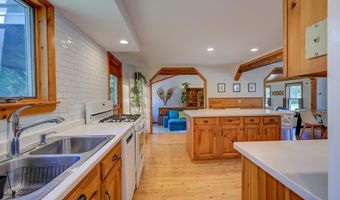 760 W Side Rd, Bartlett, NH 03812