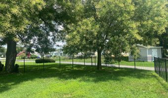 2 OAK St, Bridgeville, DE 19933