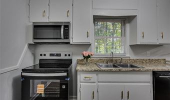 1037 Robbins St, Asheboro, NC 27203