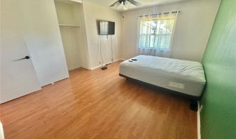 256 WINDMEADOWS St, Altamonte Springs, FL 32701