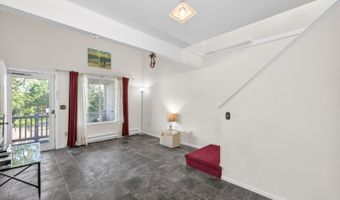 26 Larkspur Ct 26, Bedminster, NJ 07921