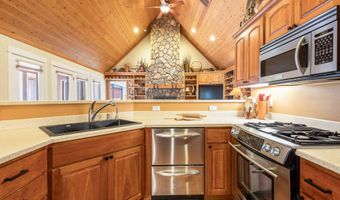 745 E Coyote Springs Rd, Sisters, OR 97759