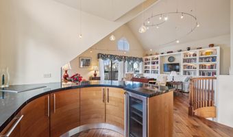 9 REGULUS Ct, Alameda, CA 94501