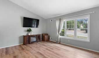 39 Georgetown Blvd, Barnegat, NJ 08005