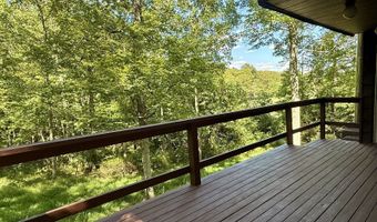 5016 Townsend Rd, Athens, OH 45701