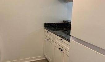 516 S CHARLES St S R88, Baltimore, MD 21201