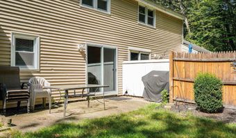 13 B Deerwood Dr 13B, Amherst, NH 03031