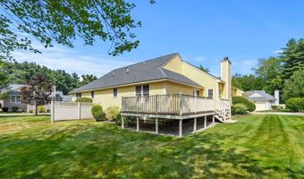 3 Gleneagle Dr, Bedford, NH 03110