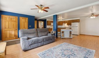 32 S V Ln, Augusta, ME 04330