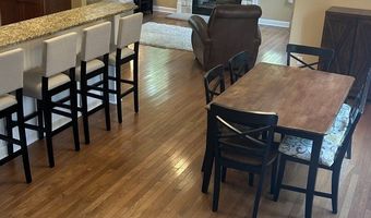 40431 N Fairview St, Antioch, IL 60002