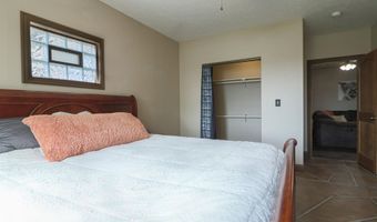 21806 S 190 St, Adams, NE 68301
