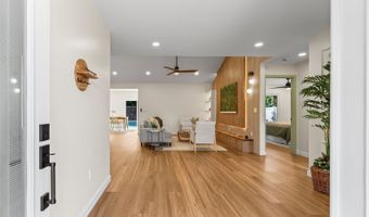 1049 Uluopihi Loop, Kailua, HI 96734
