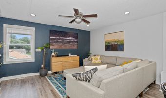 508 Wall Ave, Des Moines, IA 50315